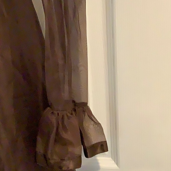 Chic Brown Ruffled Skirt Set - Picture 3 of 13